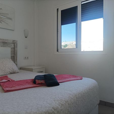 Solaris - Refurbished, Top Floor, Sea Views Puerto Rico  Luaran gambar