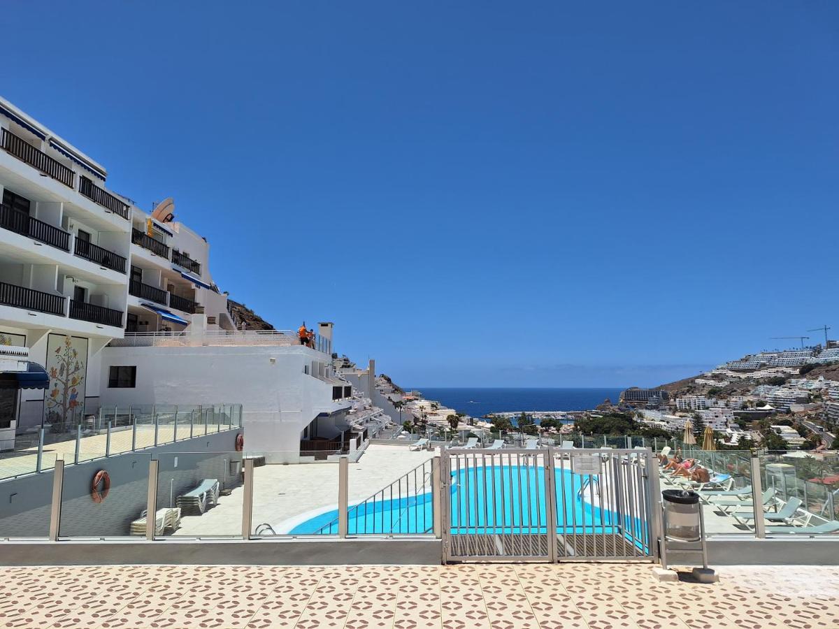Solaris - Refurbished, Top Floor, Sea Views Puerto Rico  Luaran gambar